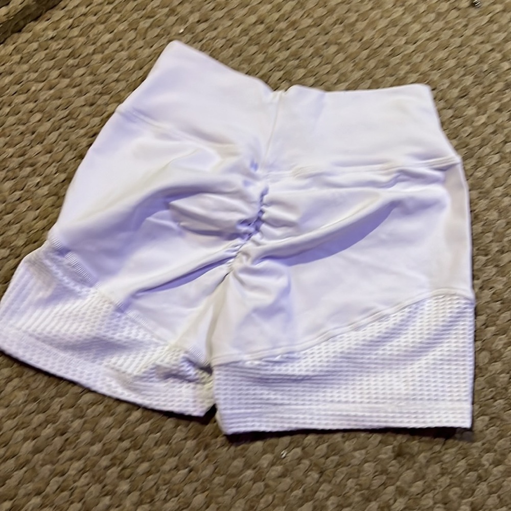 CLS shorts - Picture 2 of 2